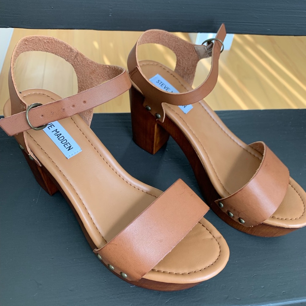 Steve Madden Platform sandals sz 8.5